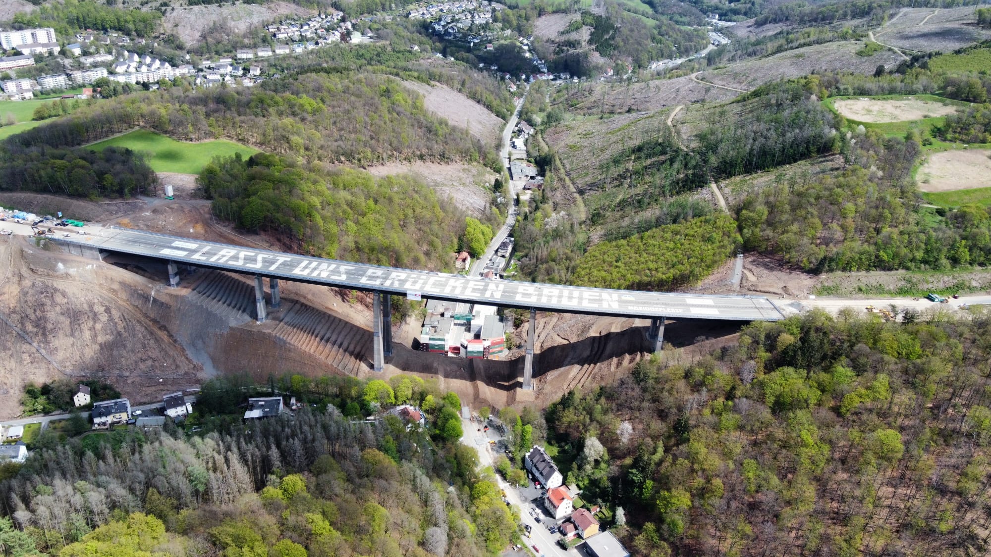 Soll die Rahmedetalbrücke umbenannt werden?